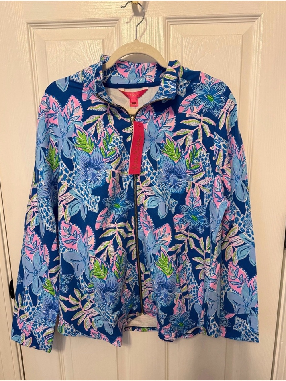 NWT Lilly Pulitzer Leona UPF 50+ zip-up jacket size Large - original retail $108